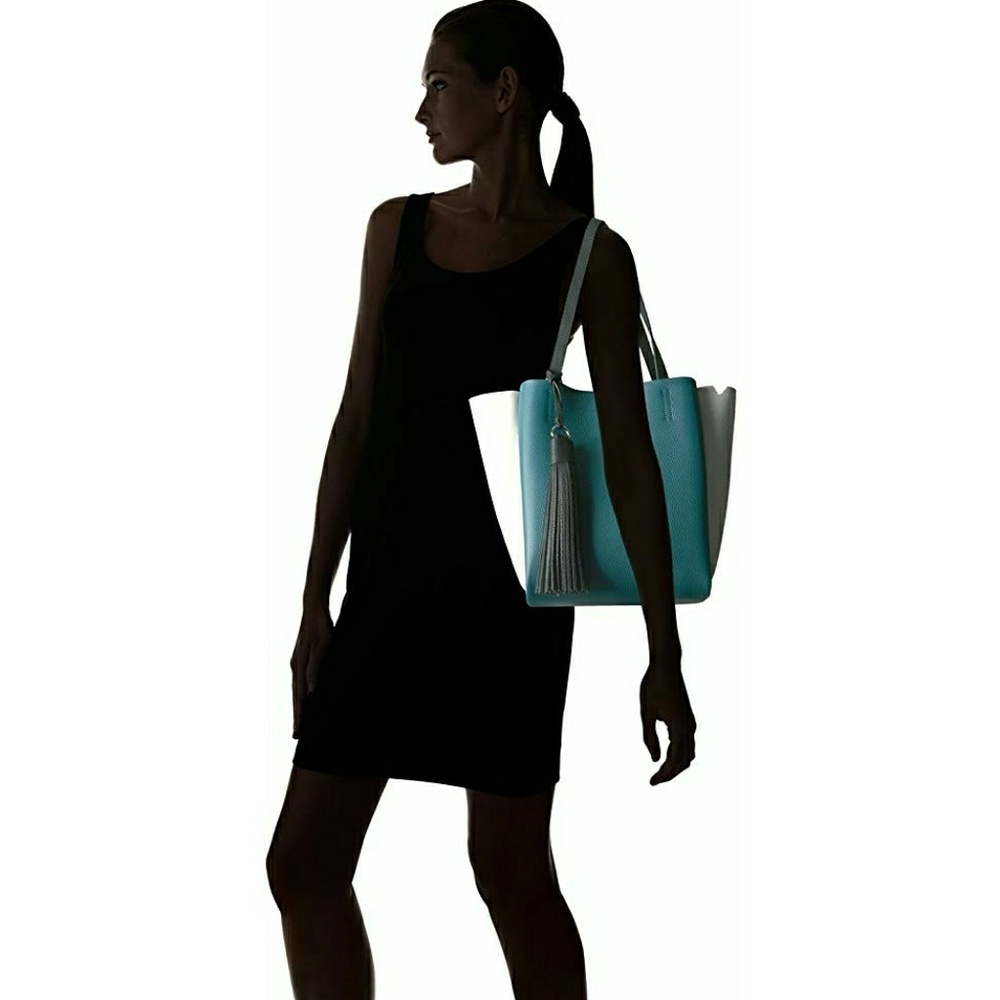 New Vince Camuto Leather Teal N White - Picture 6 of 6
